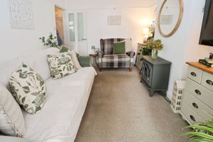 BEAUMONT AVENUE- click for photo gallery